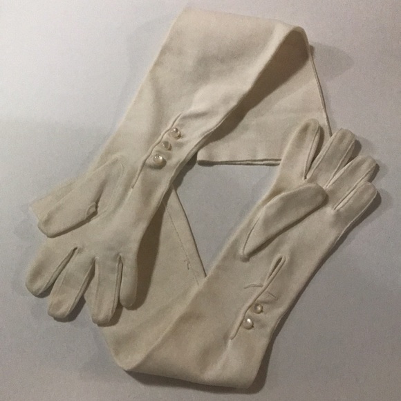 Long White Gloves - Formal Vintage - Soft Gloves - Picture 1 of 15